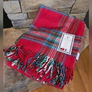 Tartan Plaid Blanket-NWT